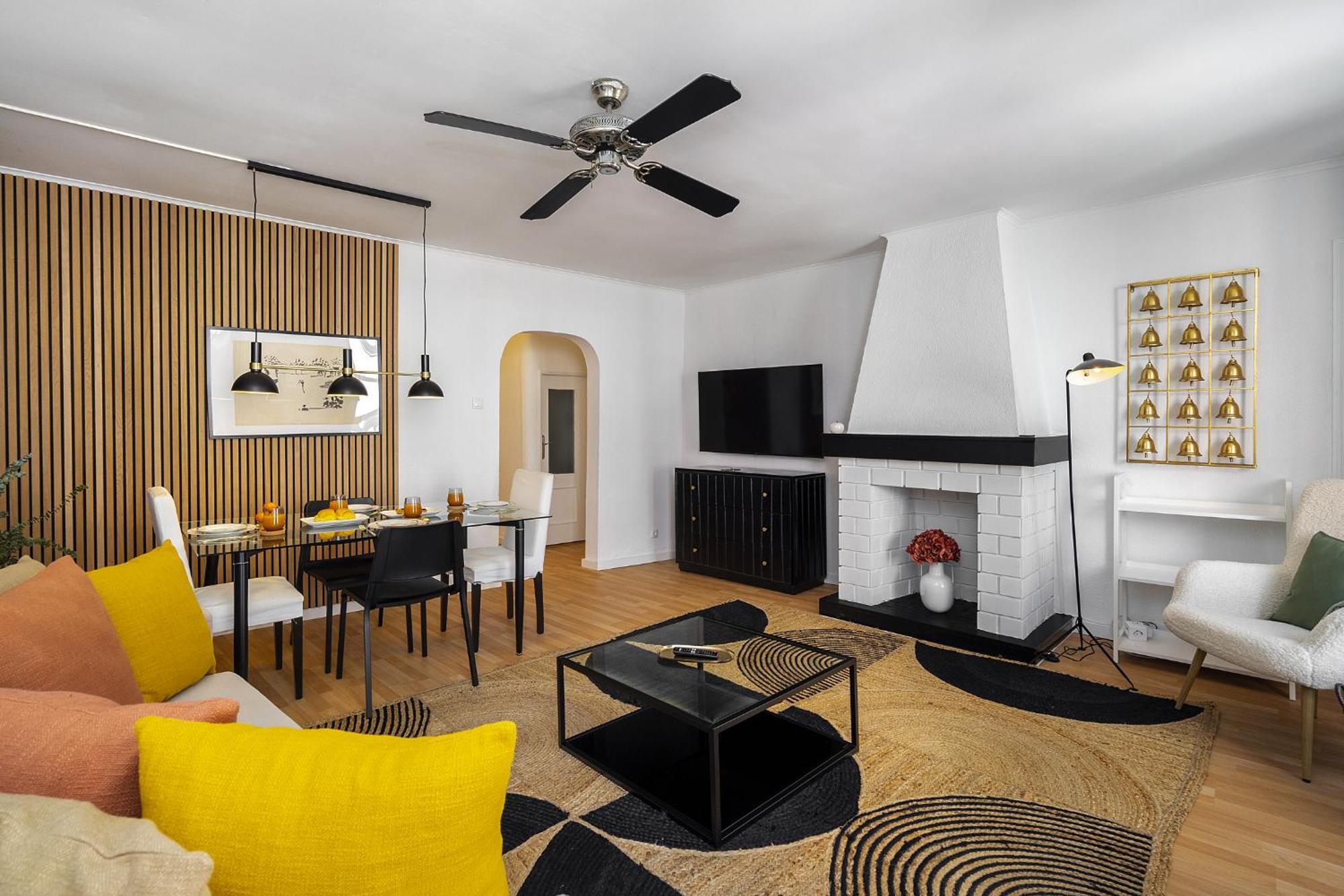 Apartment Whome Stylish Family In The Heart Of Chiado *